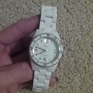 Adidas white wms watch